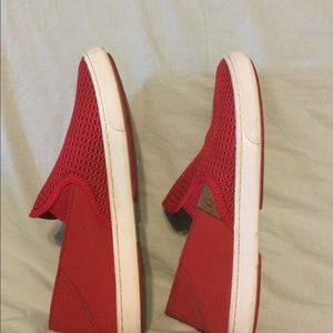 Women’s slip on sneakers